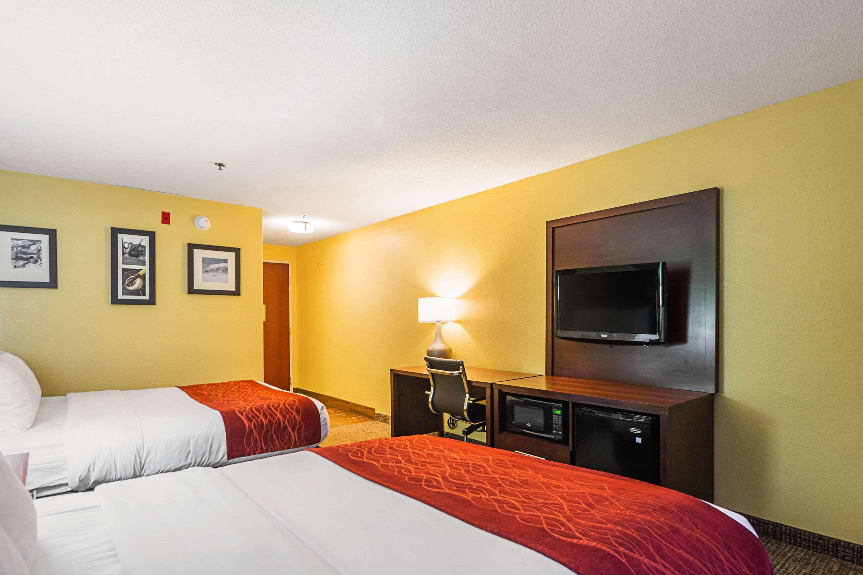 Comfort Inn & Suites Englewood Extérieur photo