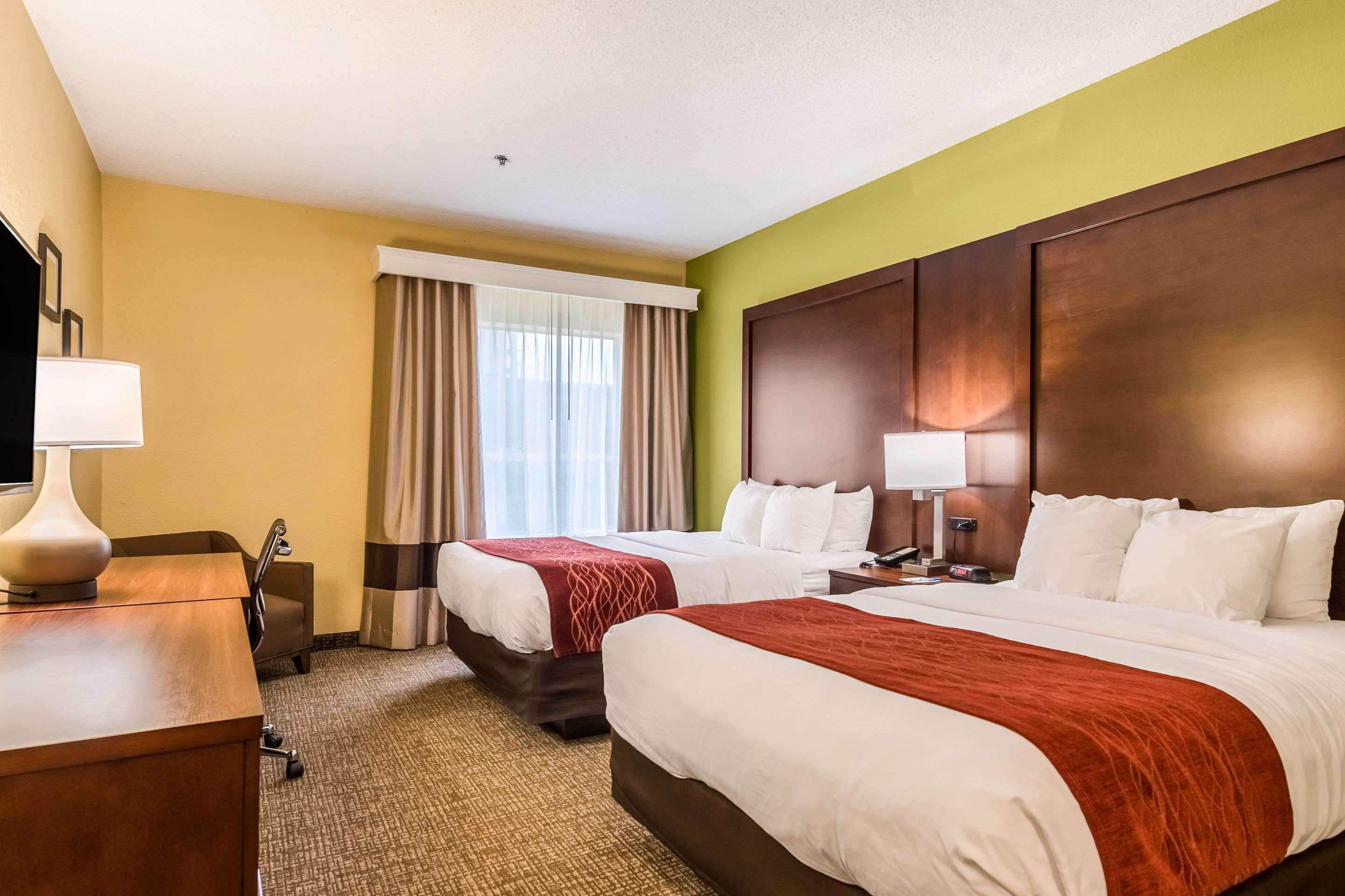 Comfort Inn & Suites Englewood Extérieur photo