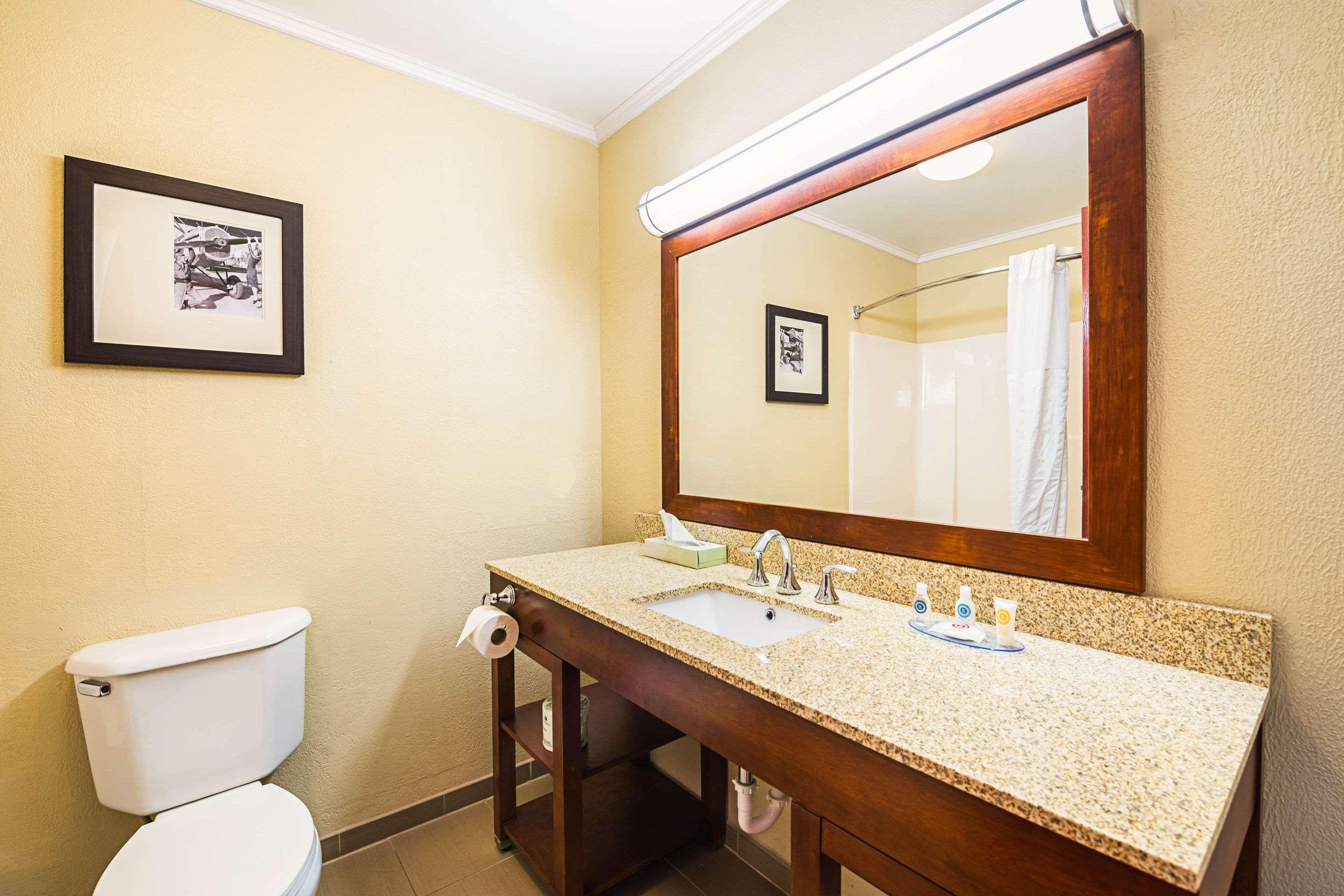 Comfort Inn & Suites Englewood Extérieur photo