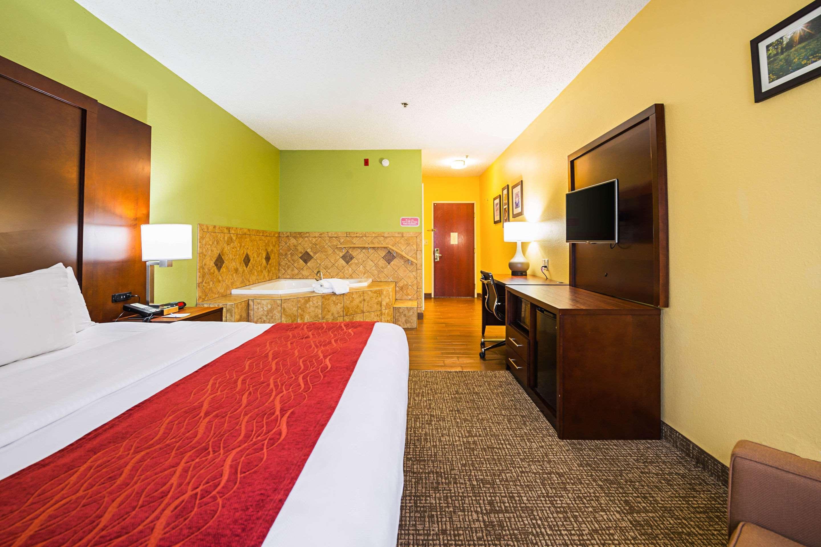 Comfort Inn & Suites Englewood Extérieur photo