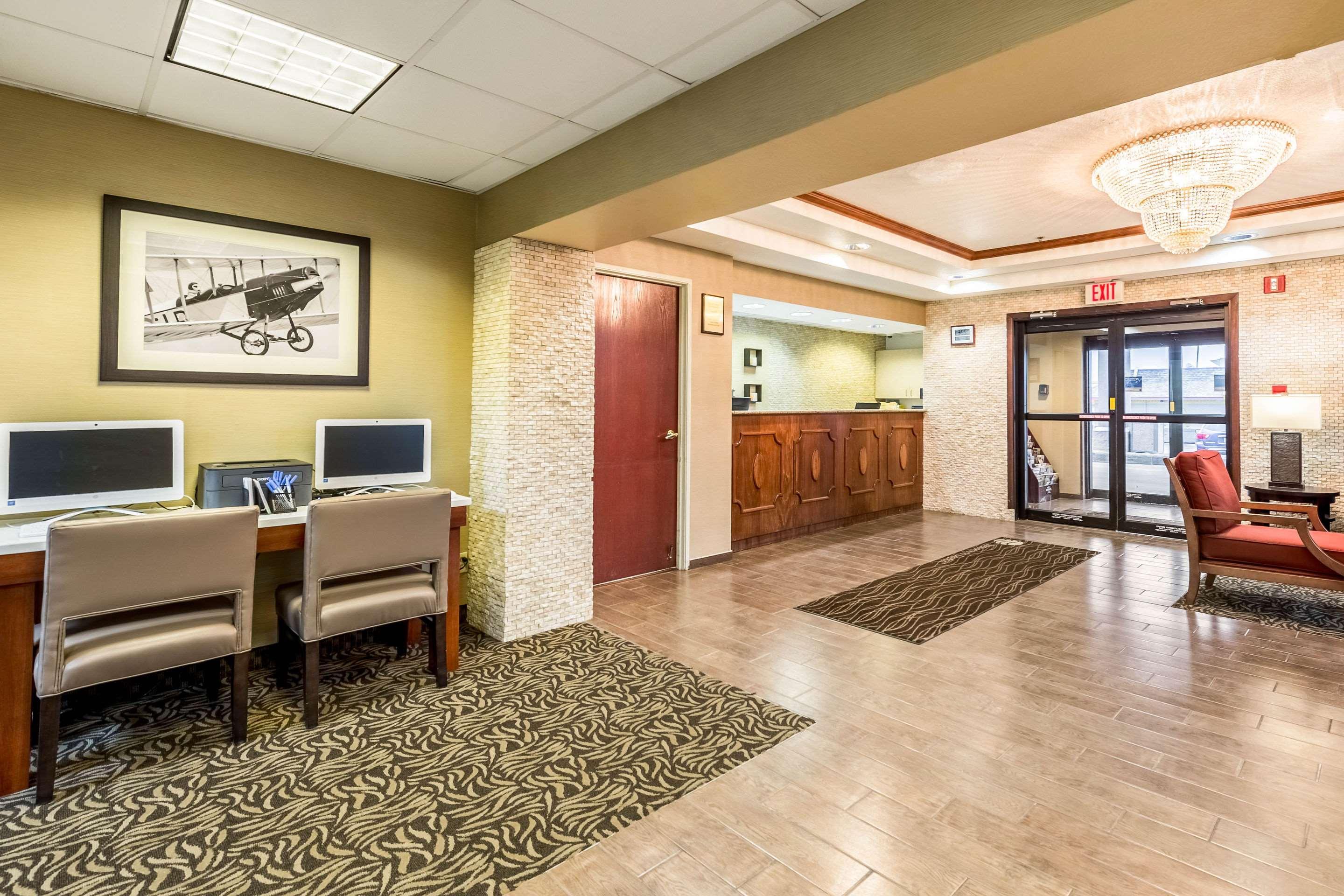 Comfort Inn & Suites Englewood Extérieur photo