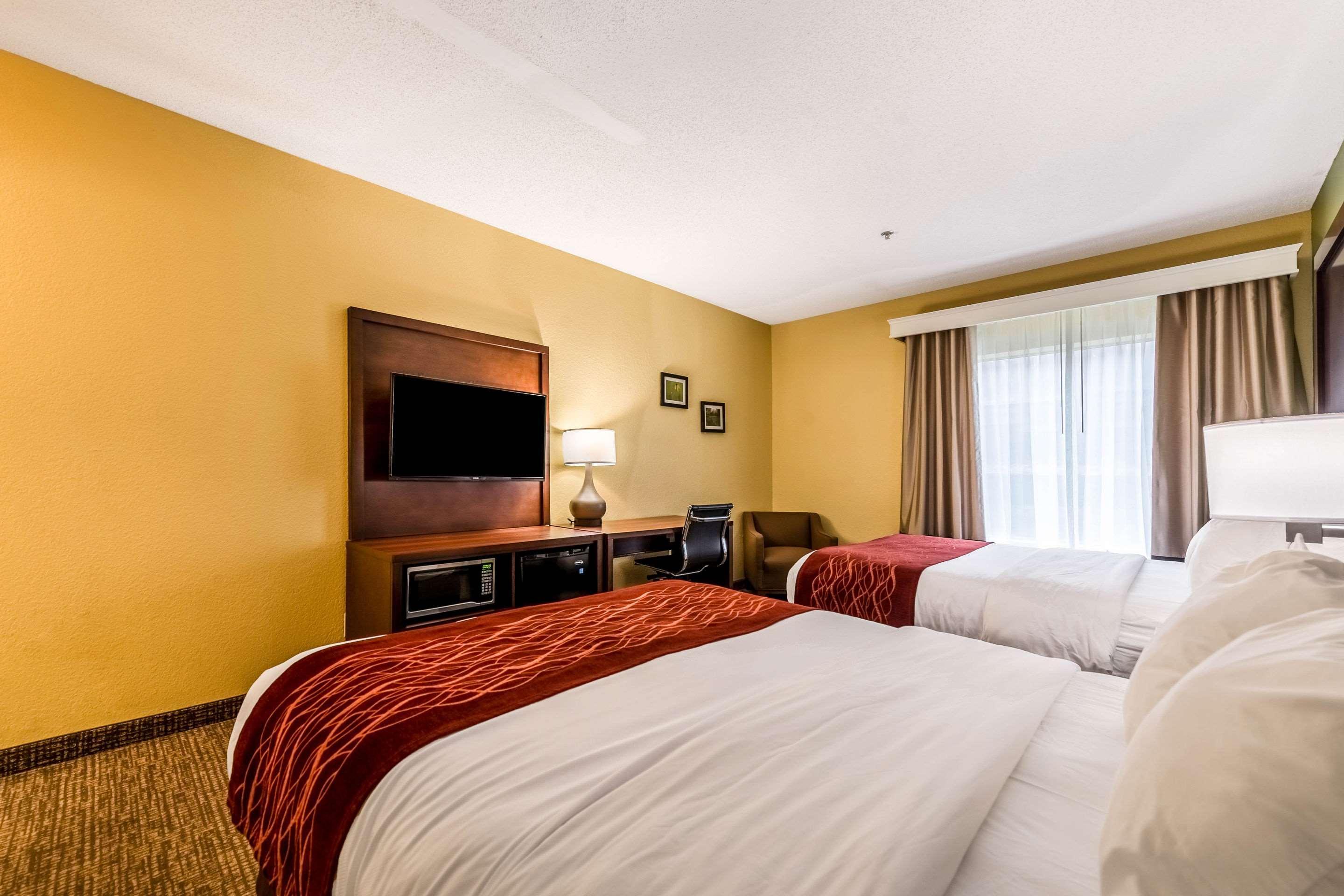 Comfort Inn & Suites Englewood Extérieur photo